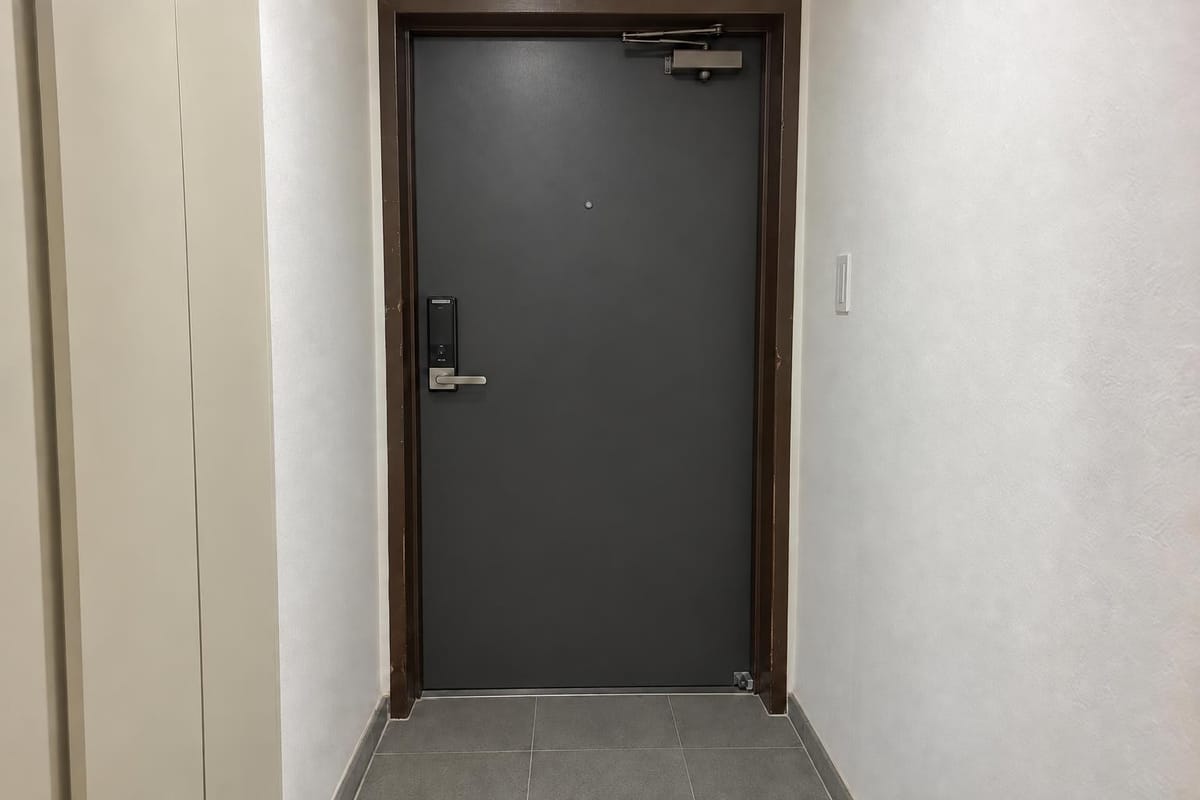 다크그레이 필름을 적용한 예시 사진